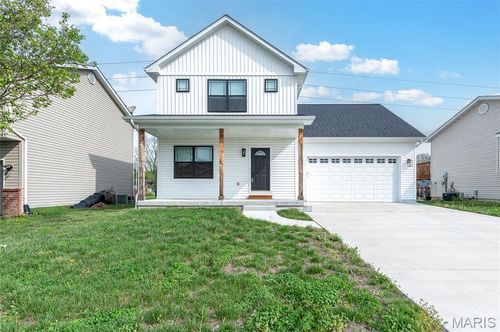 2237 Hunters Point Dr, Granite City, IL, 62040-3154 | Card Image