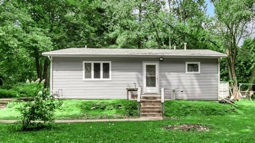 101 Highland Dr, Walkerton, IN, 46574-8569 | Card Image