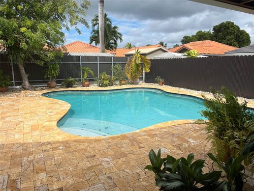 13253 Nw 7th Ter, Miami, FL, 33182-1818 | Card Image