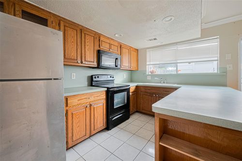 7093 Chasewood Dr, Missouri City, TX, 77489-2518 | Card Image