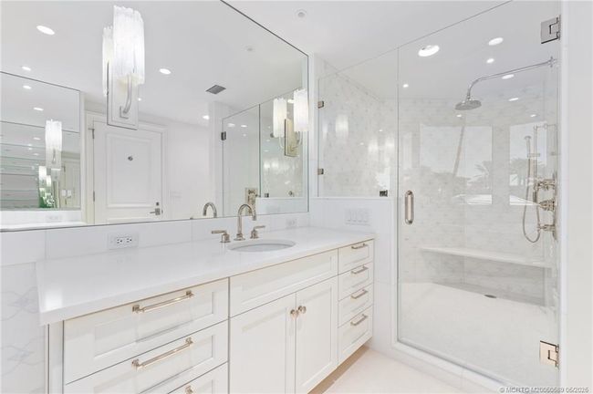 APT-140 - 2920 Dune Dr, Condo with 3 bedrooms, 3 bathrooms and 2 parking in Stuart FL | Image 11