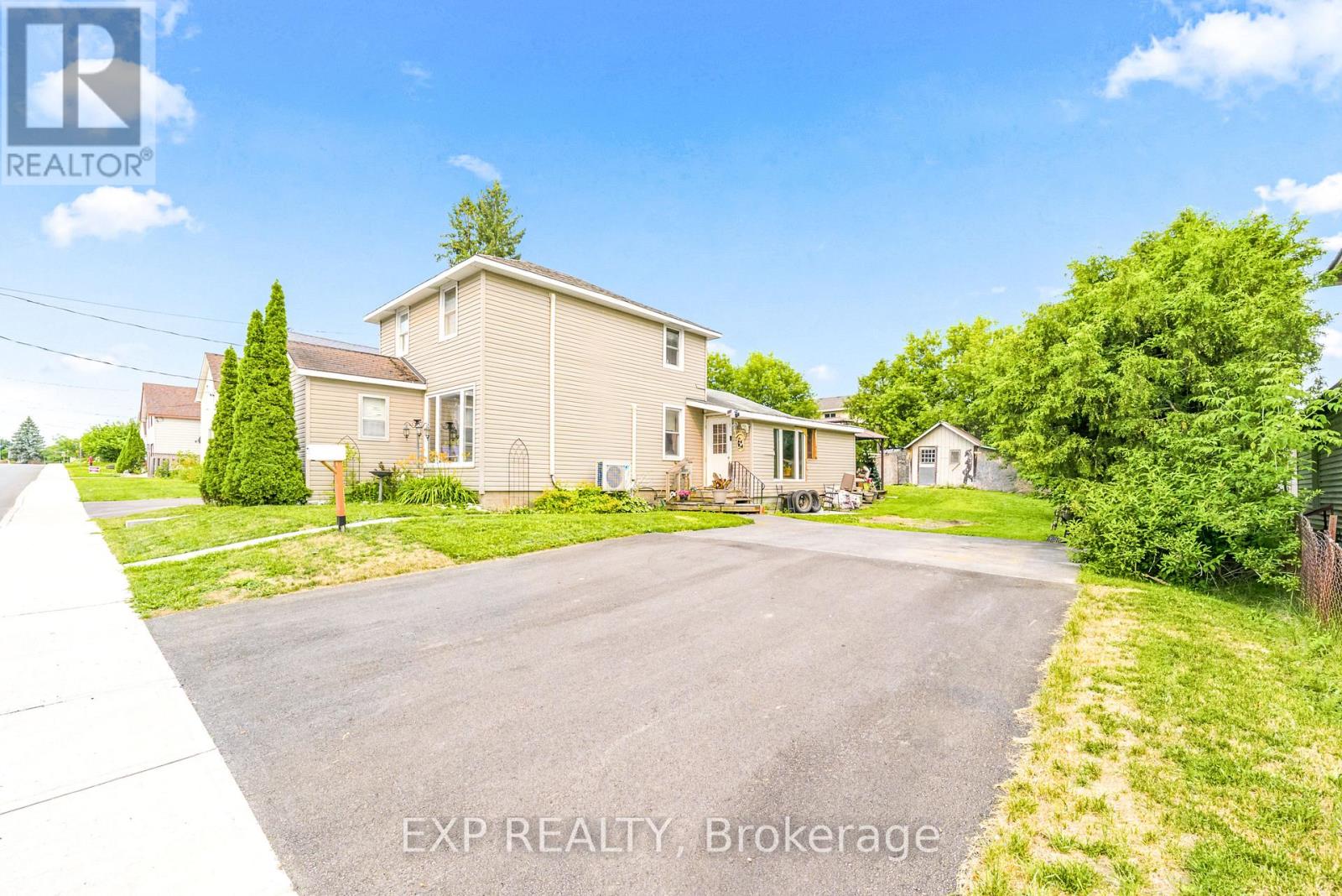 Residential in Arnprior 4