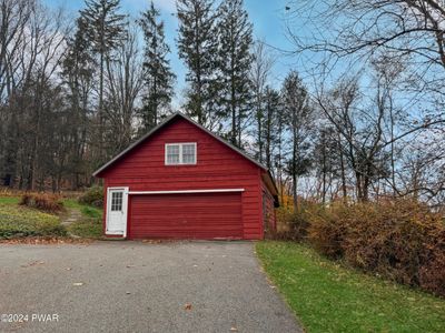 2-Story Barn | Image 3