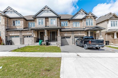 147 Broadacre Dr, Kitchener, ON, N2R0S5 | Card Image