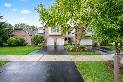 422 Ashbury Ln, Lemont, IL, 60439-8418 | Card Image
