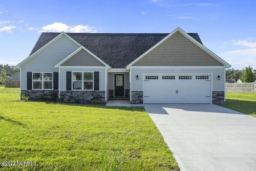 205 Pegasus Place S, Jacksonville, NC, 28540 | Card Image