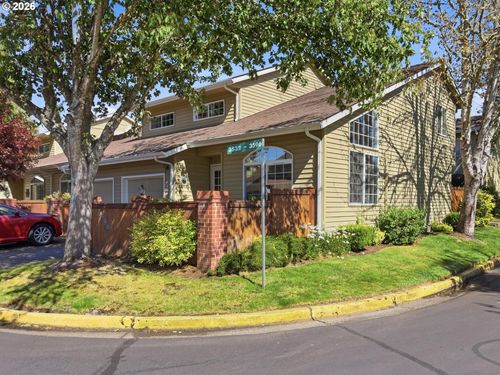 3596 Westleigh St, Eugene, OR, 97405-1136 | Card Image