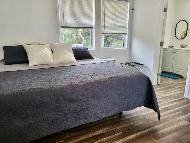 12530 Merle Ave, House other with 4 bedrooms, 3 bathrooms and 1 parking in CEDAR KEY FL | Image 34