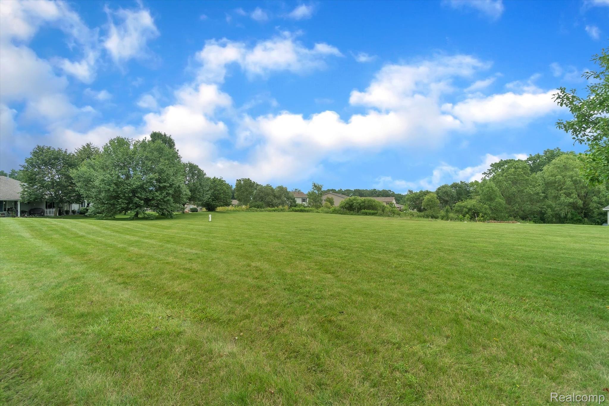 Residential Lease in Mundy Township 3