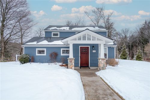 595 Lake Rd, Webster, NY, 14580-1519 | Card Image