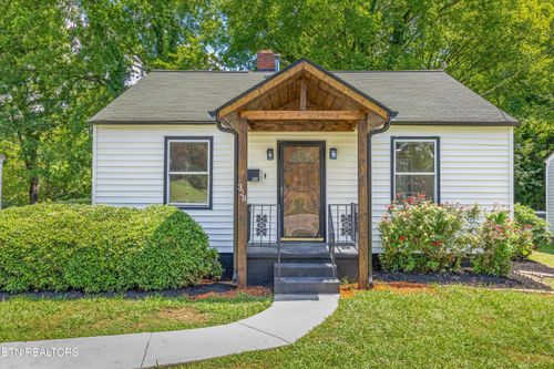 328 S Castle St, Knoxville, TN, 37914-4632 | Card Image