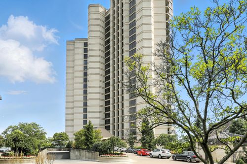 1201 Edgecliff Pl, Cincinnati, OH, 45206 | Card Image