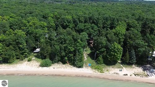 5611 Bayshore Dr, Kewadin, MI, 49648 | Card Image