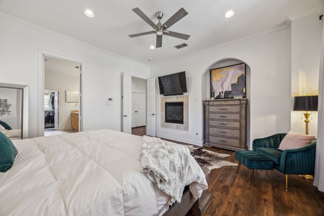 1012 Pavillion St, Townhouse with 2 bedrooms, 3 bathrooms and null parking in Dallas TX | Image 20
