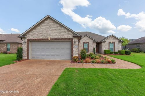 42 Nehemiah Dr, Jackson, TN, 38305-1897 | Card Image