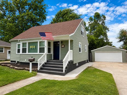 3931 Clough Ave, Highland, IN, 46322-3807 | Card Image