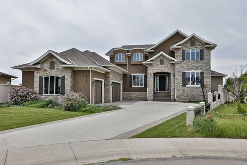 {{alt}} | Card Image