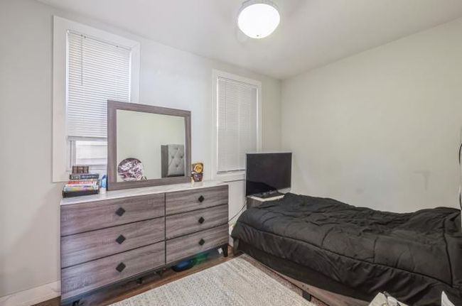 APT-1R - 1305 W Barry Ave, Condo with 2 bedrooms, 1 bathrooms and null parking in CHICAGO IL | Image 6