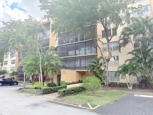 apt-355-3771 Environ Blvd, Lauderhill, FL, 33319-4219 | Card Image