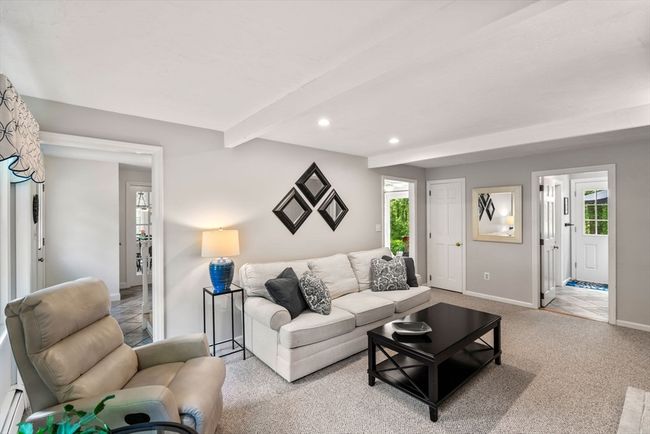 79 Medway St, House other with 4 bedrooms, 3 bathrooms and 6 parking in Norfolk MA | Image 10