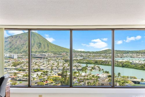 16d-250 Kawaihae St, Honolulu, HI, 96825-1929 | Card Image