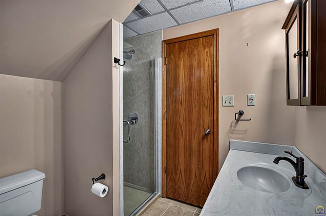 3835 Sw Wood Valley Dr, House other with 5 bedrooms, 3 bathrooms and null parking in Topeka KS | Image 21