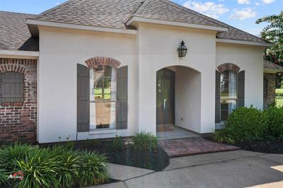 View of entrance to property | Image 3