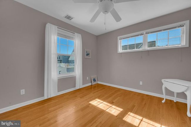 106 S Barnegat Ave, House other with 5 bedrooms, 2 bathrooms and null parking in Surf City NJ | Image 22