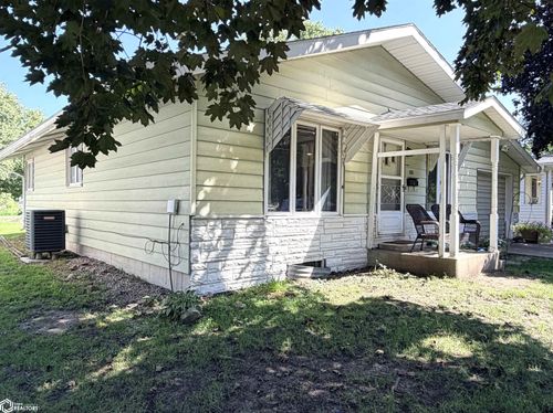 303 Spring St, Humeston, IA, 50123-1009 | Card Image