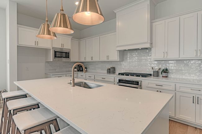 2154 Village Walk Pl, Townhouse with 3 bedrooms, 3 bathrooms and null parking in Aledo TX | Image 6