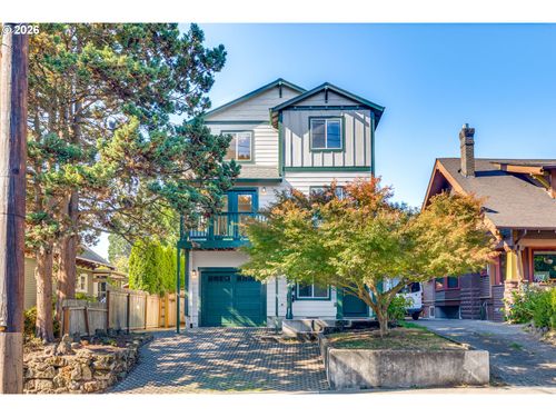2213 Se 60th Ave, Portland, OR, 97215-4083 | Card Image