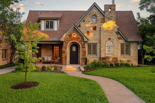 5506 Mccommas Boulevard, Dallas, TX, 75206 | Card Image