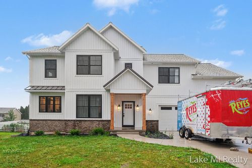 5655 Courtney Lynn Ct Sw, Wyoming, MI, 49418-9546 | Card Image
