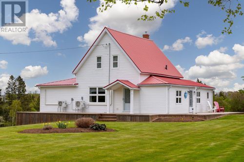 37 Hilltop Rd, Breadalbane, PE, C0A1N0 | Card Image