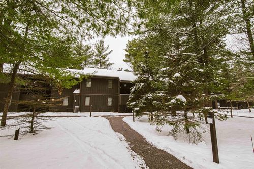 5 Spruce Trl, Wisconsin Dells, WI, 53965-8850 | Card Image