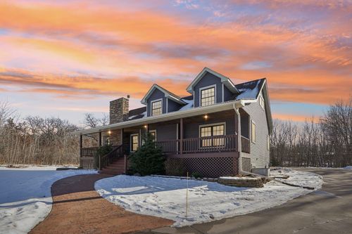 779 Sandrock Rd, SAINT CROIX FALLS, WI, 54024-9438 | Card Image