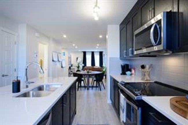 20575 Seton Way Se, Home with 2 bedrooms, 2 bathrooms and 1 parking in Calgary AB | Image 9