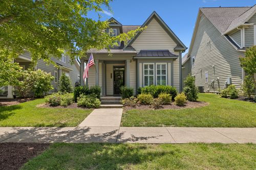 2816 Americus Dr, Thompsons Station, TN, 37179-9654 | Card Image