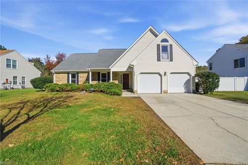1844 Chestwood Dr, Virginia Beach, VA, 23453-7017 | Card Image