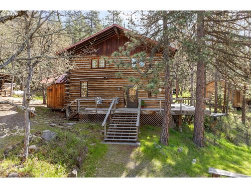 2215 Pine Oak Rd, Mosier, OR, 97040-8718 | Card Image