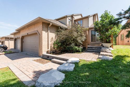 96-1725 The Chase, Mississauga, ON, L5M4N3 | Card Image