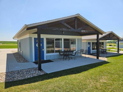290 240th Ave, Arnolds Park, IA, 51331 | Card Image
