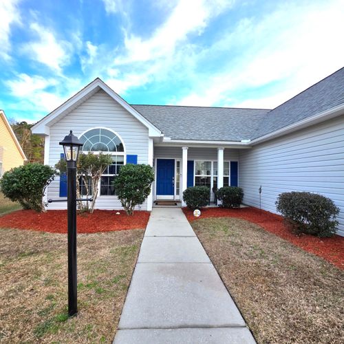 122 Cannonsmill Ln, Summerville, SC, 29485-6409 | Card Image
