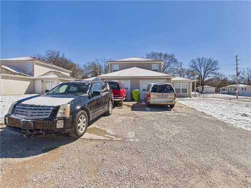 217-219 Truman St, Knob Noster, MO, 65336-1191 | Card Image