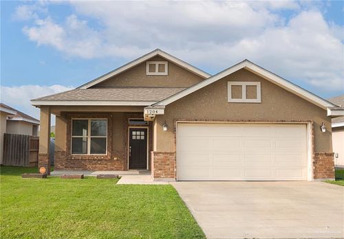 1204 Palazzo Dr, Alamo, TX, 78516-0190 | Card Image