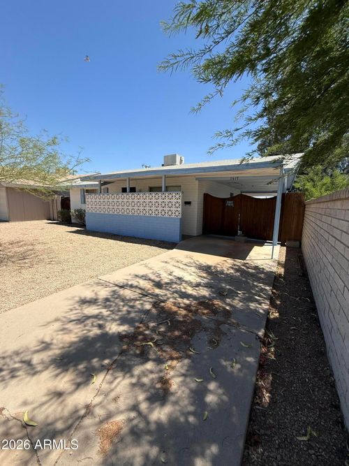 1617 E Turney Ave, Phoenix, AZ, 85016-5313 | Card Image