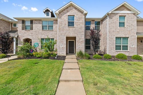 2224 Davenport Dr, Denton, TX, 76207-1733 | Card Image