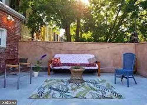 2-5301 Catharine St, PHILADELPHIA, PA, 19143-2605 | Card Image