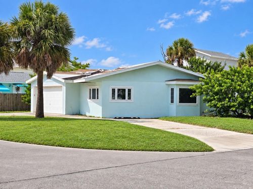 13401 1st St E, Madeira Beach, FL, 33708-2403 | Card Image