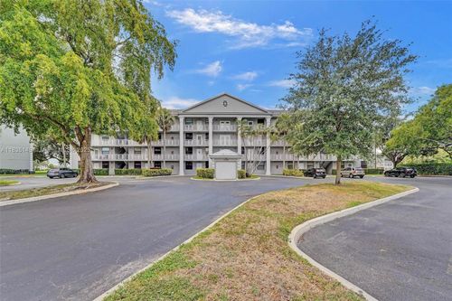 apt-204-1530 Whitehall Dr, Davie, FL, 33324-6660 | Card Image